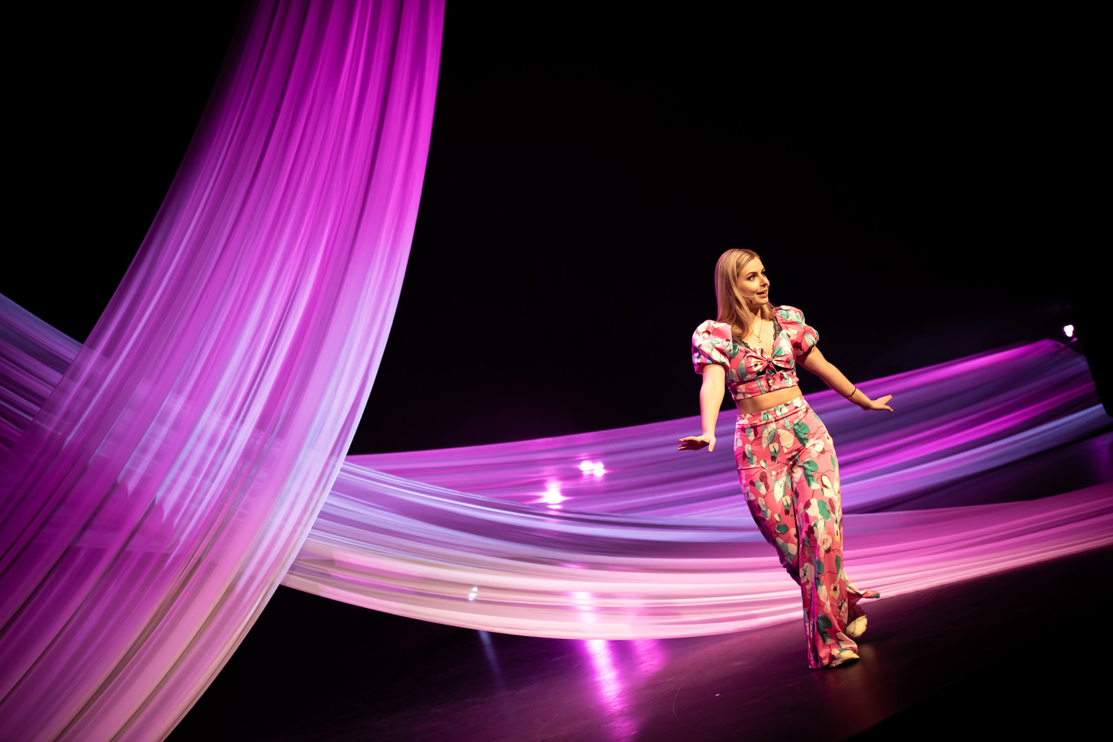 Jade Mintjes Geel 2024 3 (C)5To9 Producties