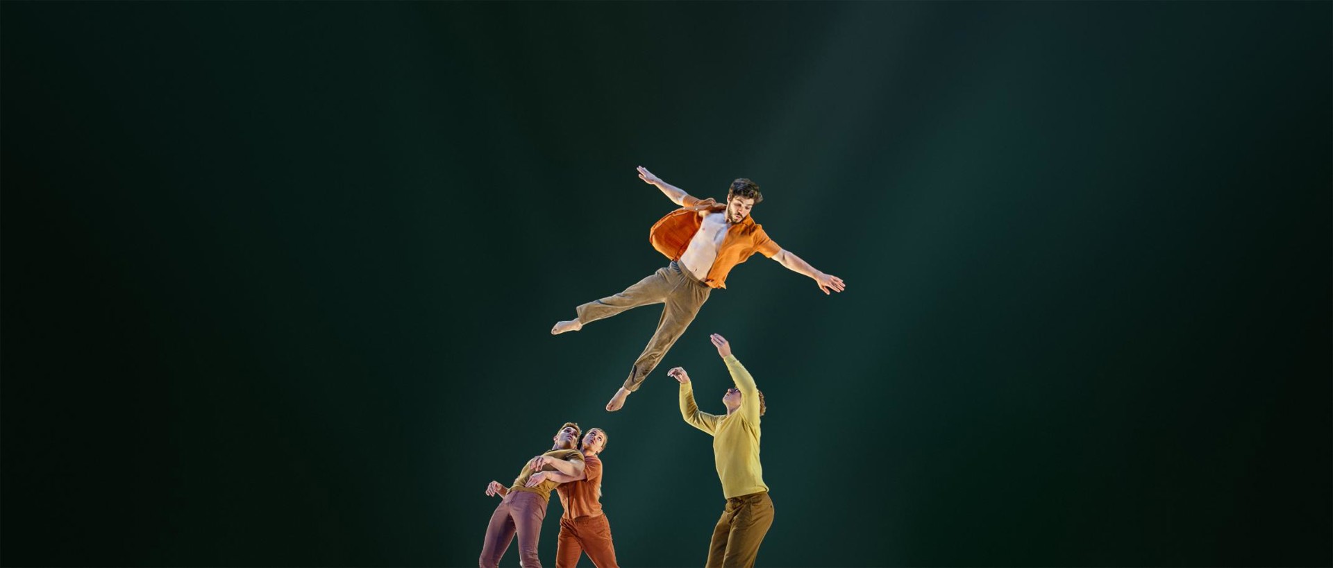 Circa Humans2.0 Hero Image Photo By Yaya Stempler LR