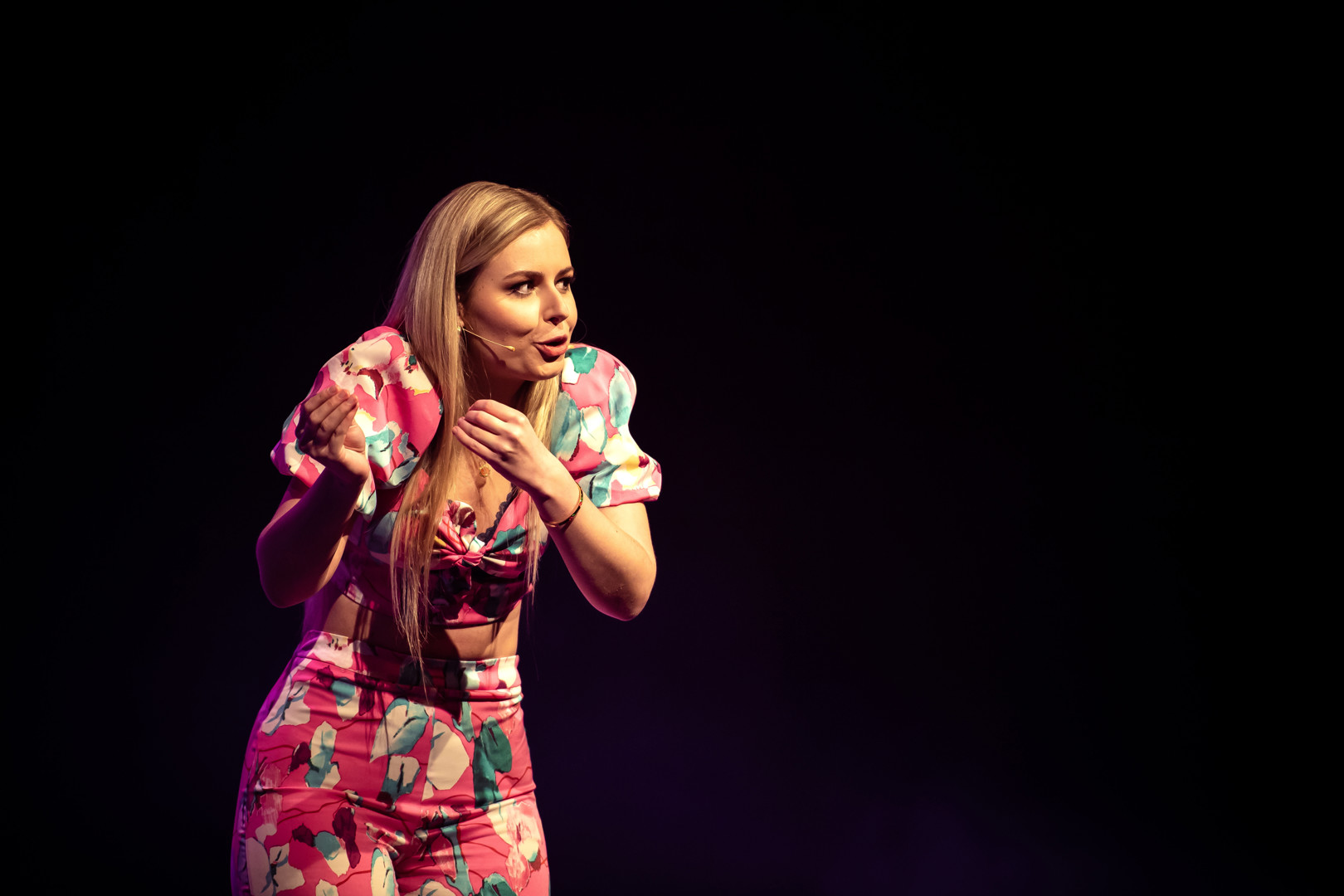 Jade Mintjes Geel 2024 5 (C)5To9 Producties